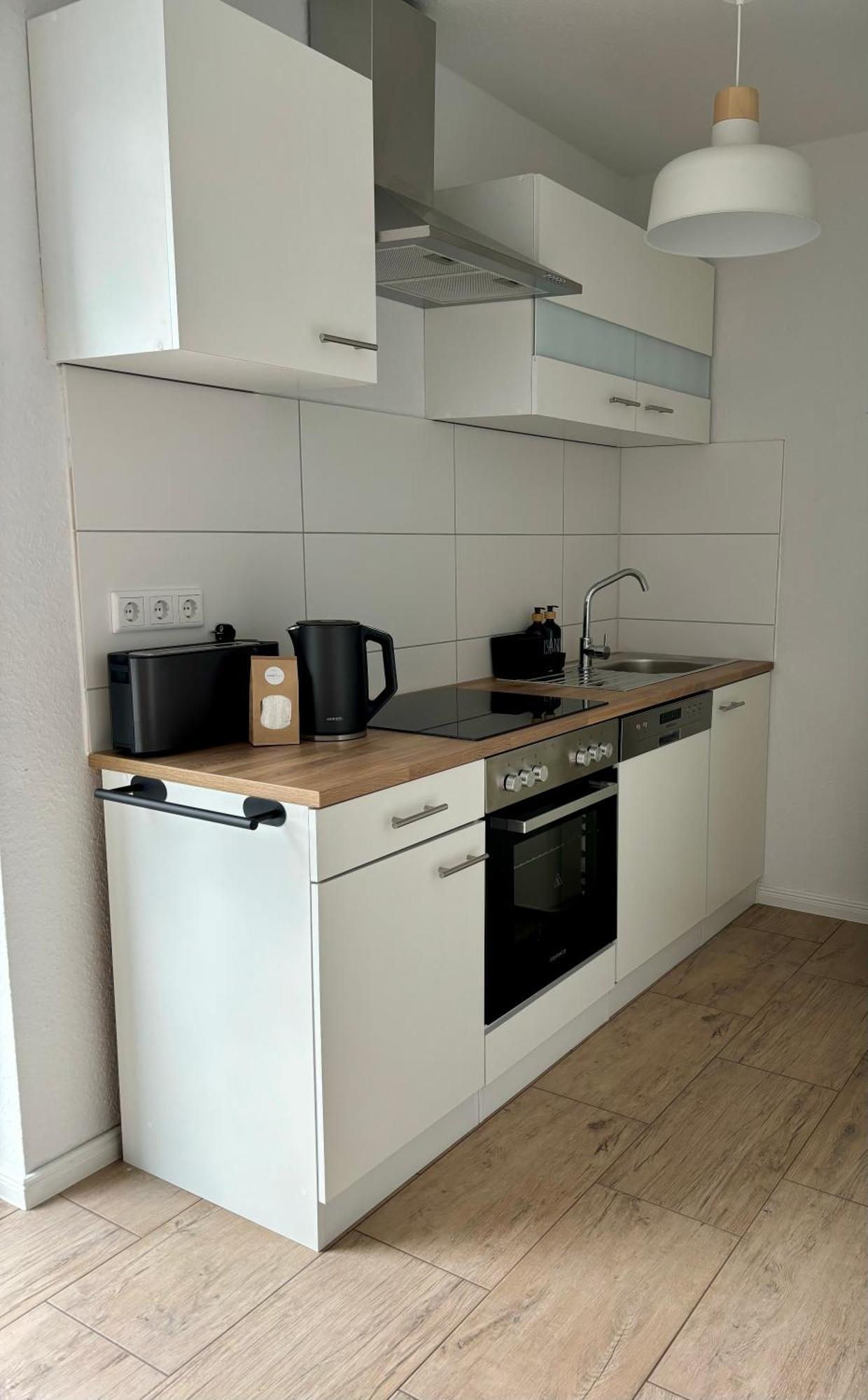 Home & Apart - Apartment Im Herzen Von Kreyenbrueck - Apartment 2 Oldenburg Luaran gambar